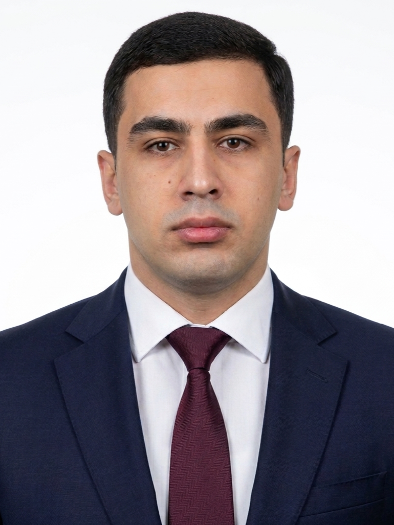 Максудзода Оятулло Максуд